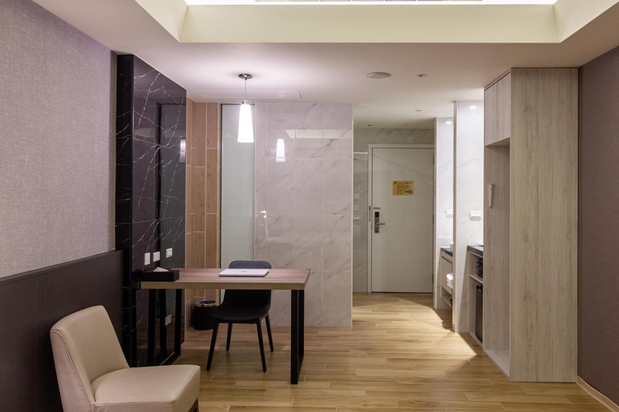 Check Inn New Taipei Luzhou Zewnętrze zdjęcie