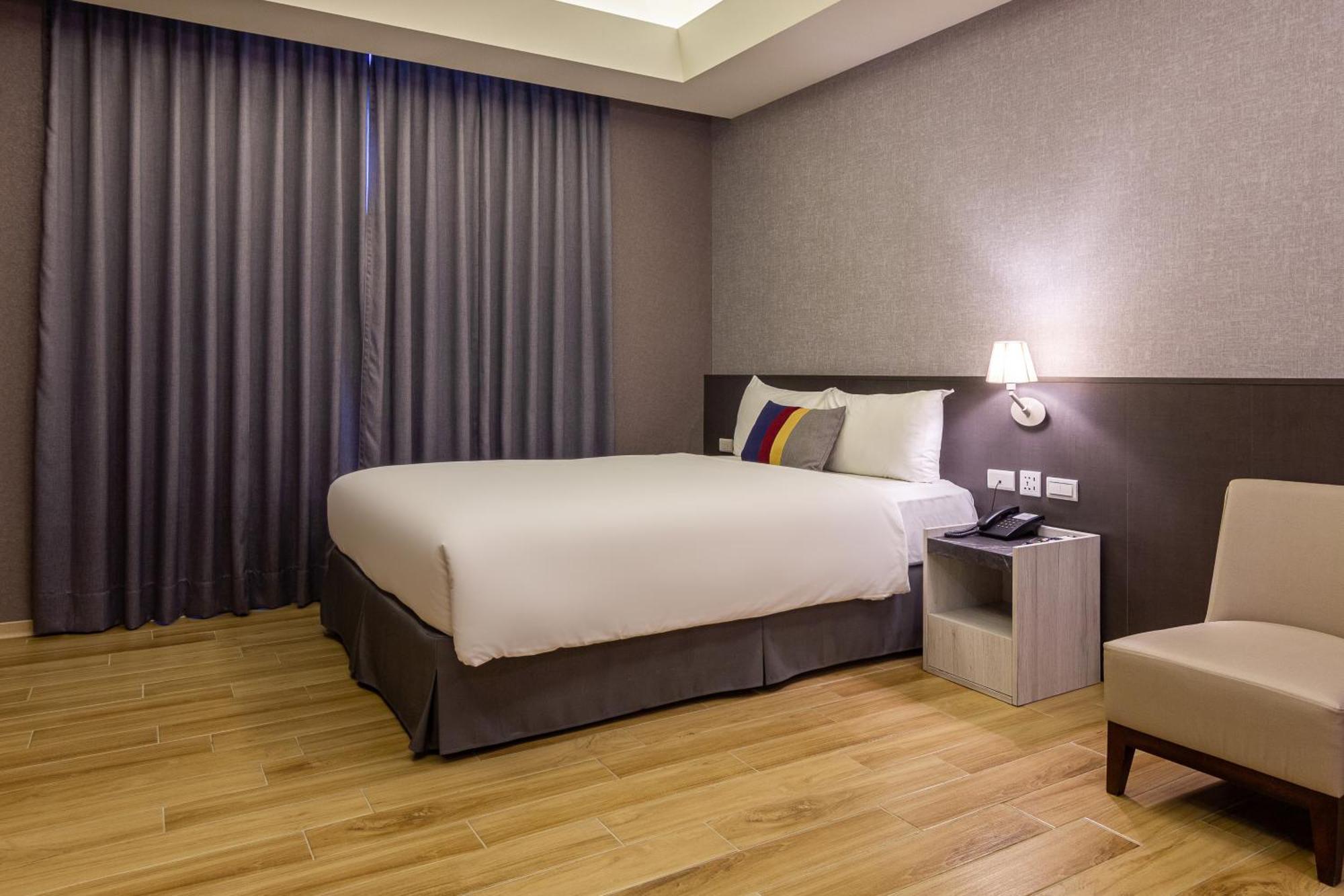 Check Inn New Taipei Luzhou Zewnętrze zdjęcie
