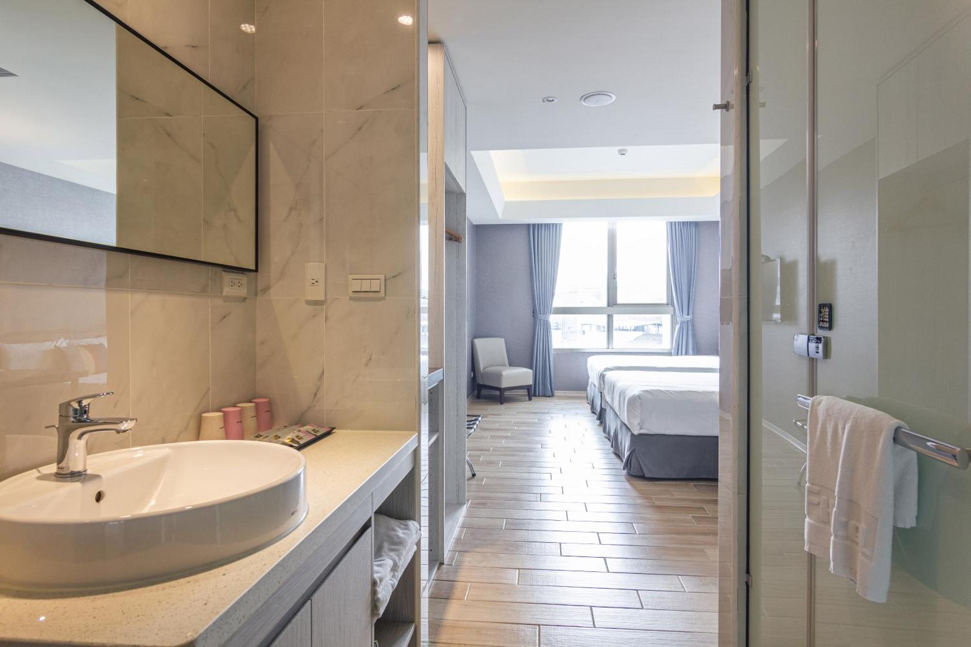 Check Inn New Taipei Luzhou Zewnętrze zdjęcie